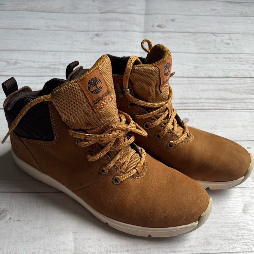 Timberland Hiking Boots Child Youth 6 Brown Hoverlite Lace Up Casual Comfort